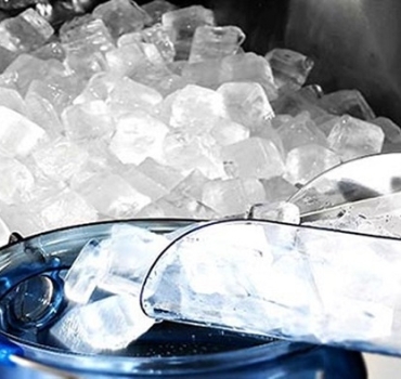 DỊCH VỤ CUNG CẤP NƯỚC ĐÁ SẠCH SỈ VÀ LẺ CỦA CÔNG TY ĐỨC NHIÊN